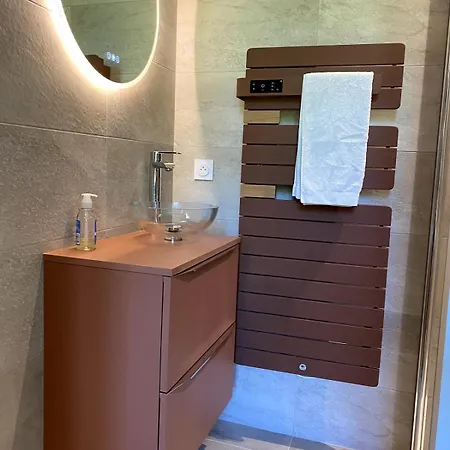 Semesterbostad Beausejour Puisseguin