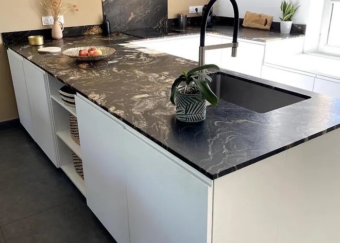 Beausejour بيت للعطل