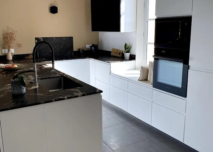 Beausejour بيت للعطل *